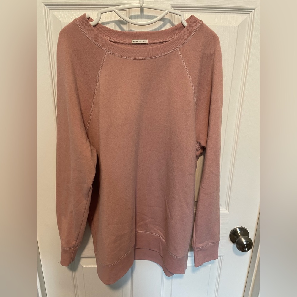 Women’s American Eagle “AHH-MAZINGLY SOFT” light pink crewneck sweater- SZ M